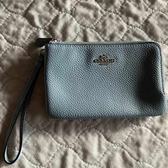 COACH Double Corner Zip Indigo Blue Pebbled Leather Wristlet/Wallet - Picture 1 of 6